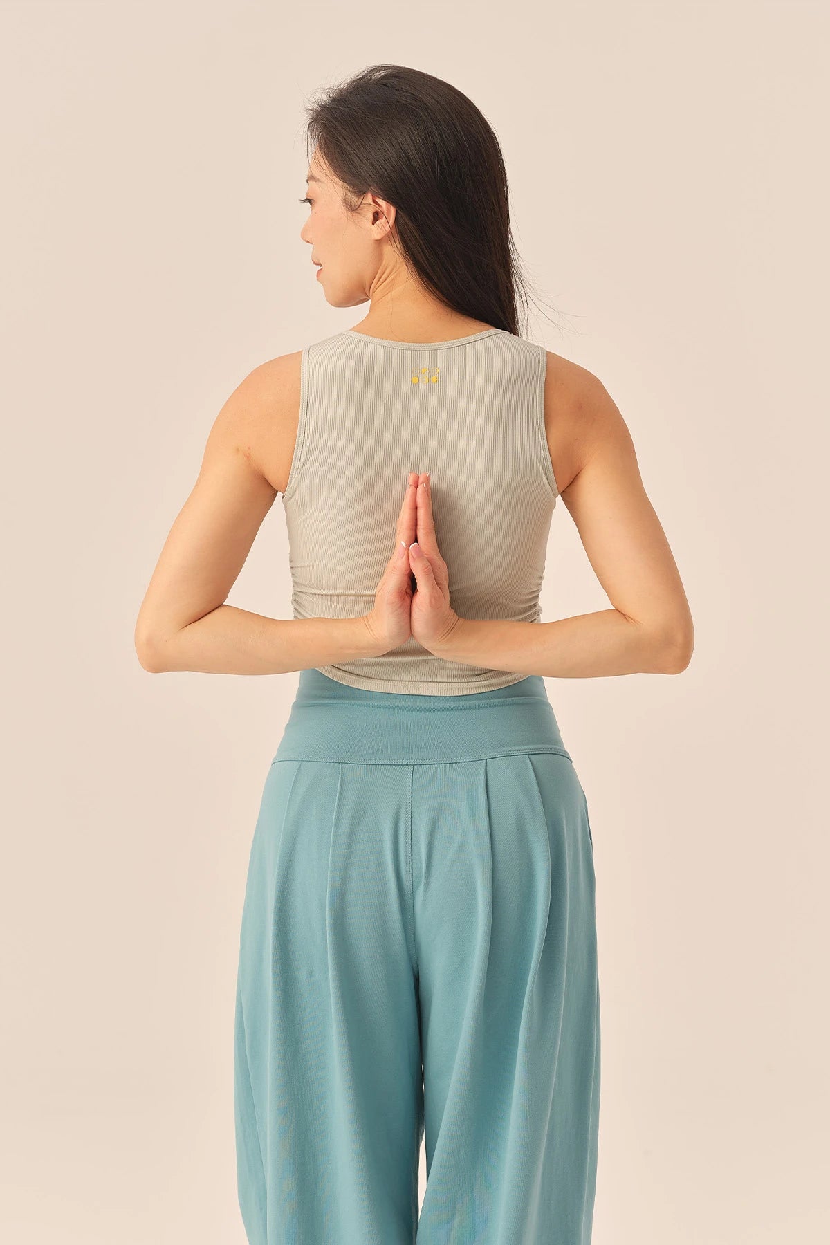 Isla Crescent Cutout Design Tank