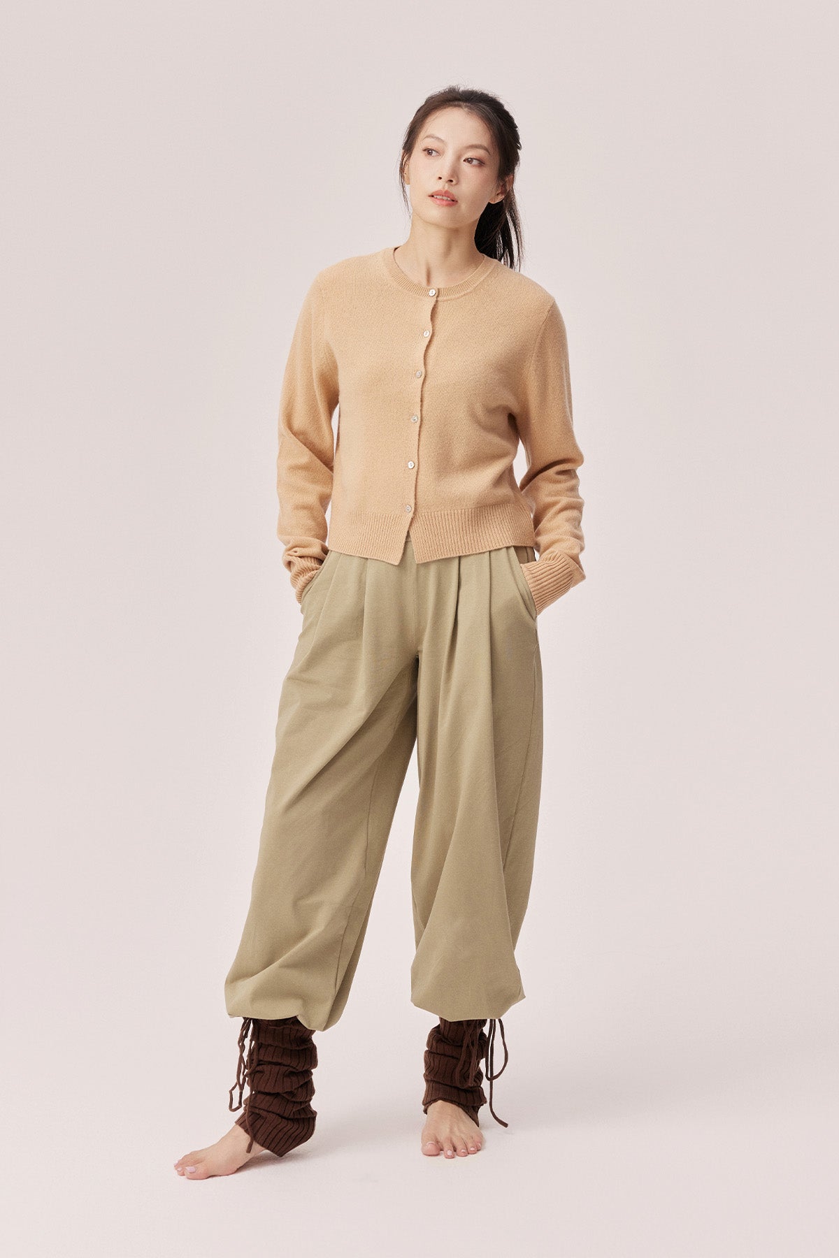 Iyla Round Neck Casual 100% Wool Cardigan