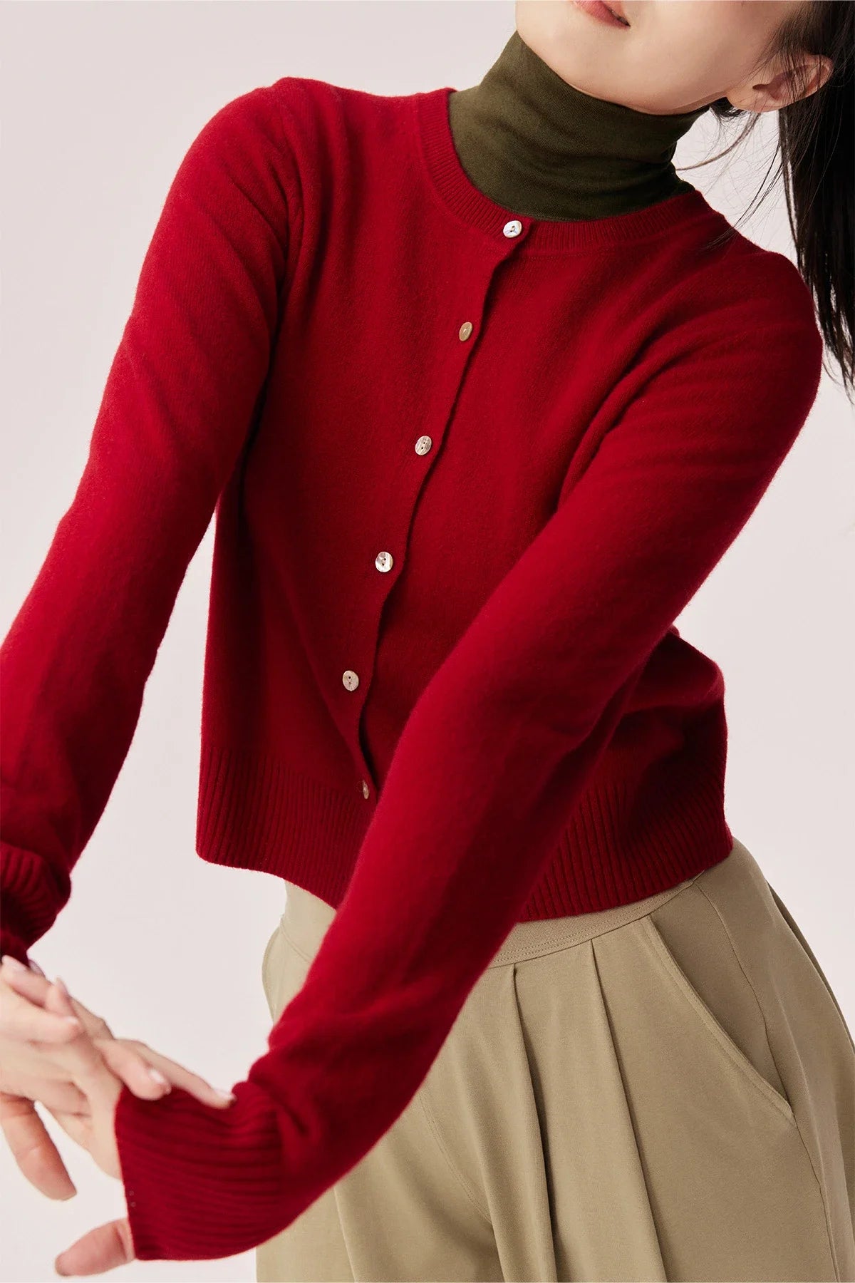 Iyla Round Neck Casual 100% Wool Cardigan