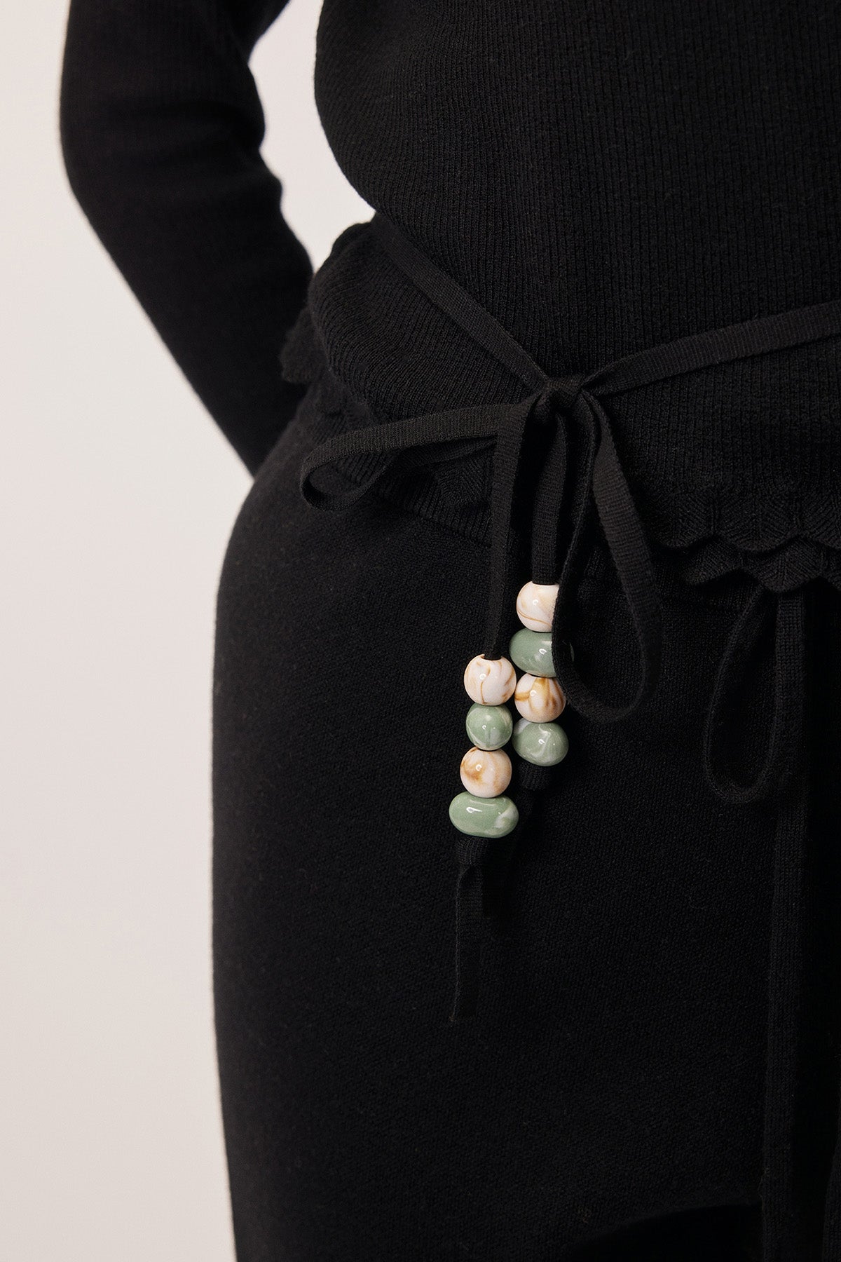 Everleigh 100% Merino Wool Pendant Cross-Tie Cardigan