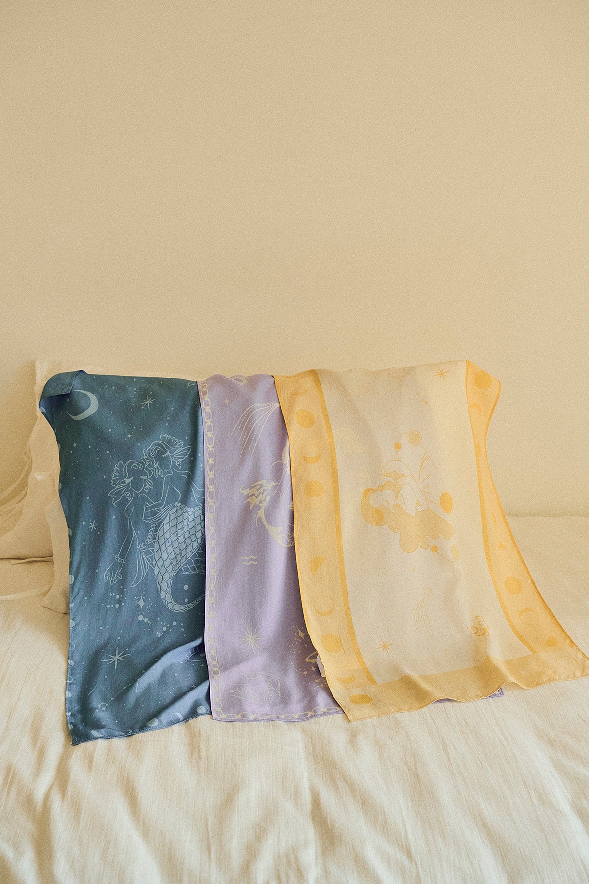 Aquarius Original YOGA Towel Lavender