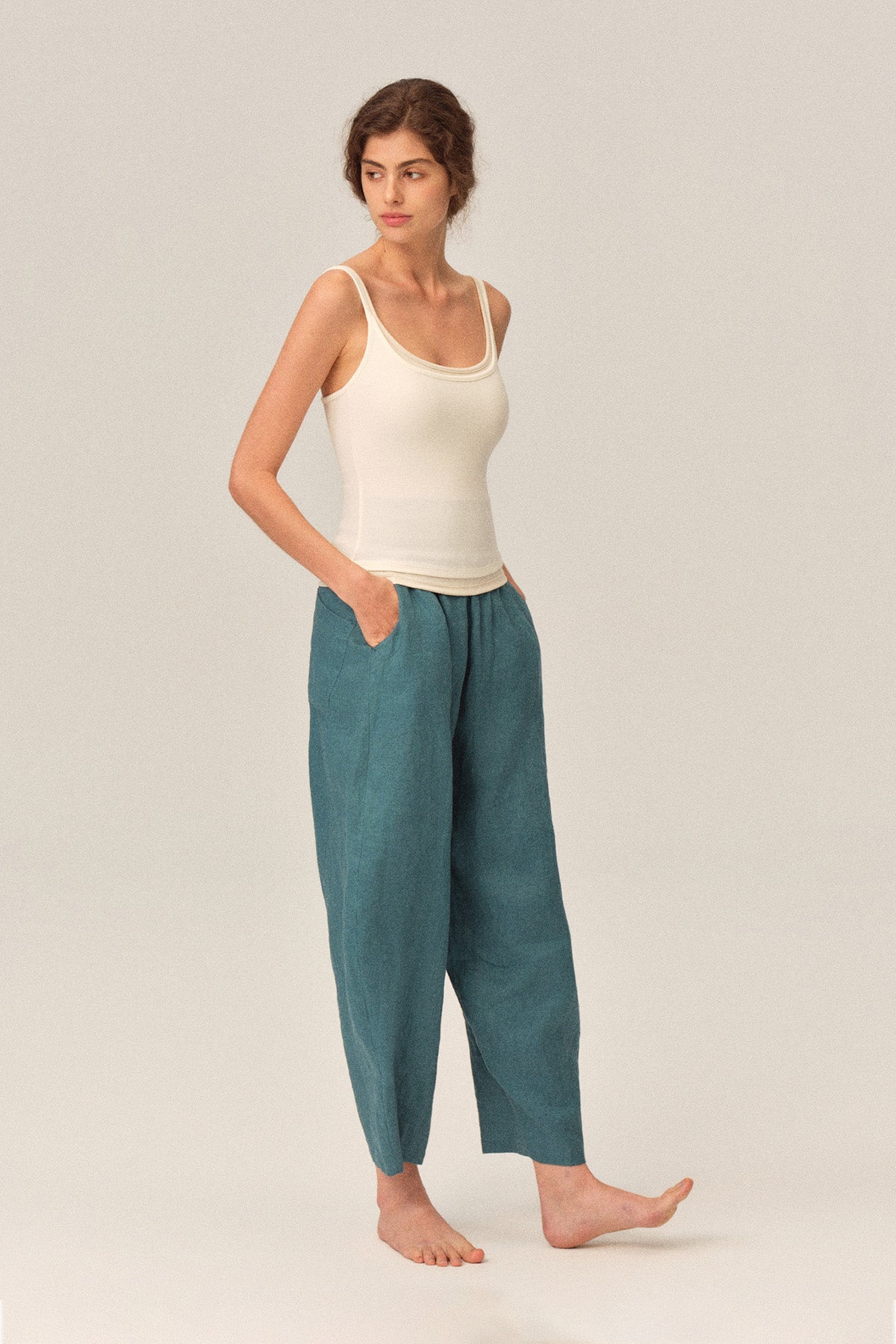 Elodie High-Stretch Ribbed Fake Two-Piece Slim Cami Basic Tank Top
