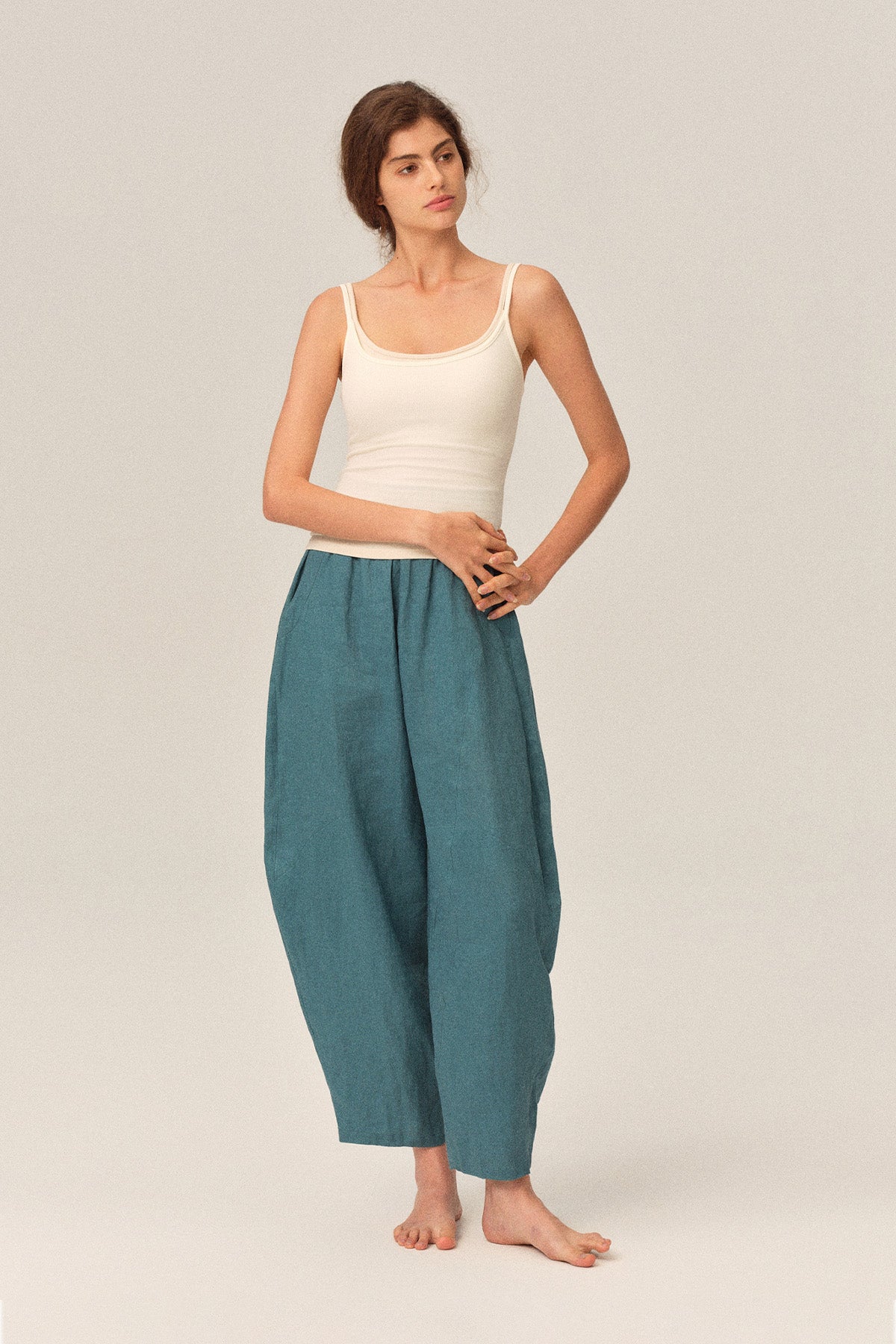 Elodie High-Stretch Ribbed Fake Two-Piece Slim Cami Basic Tank Top