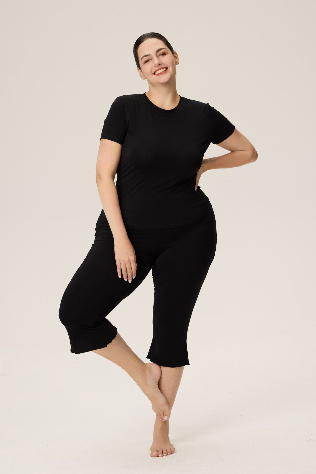 Elly Bamboo Capri Pants