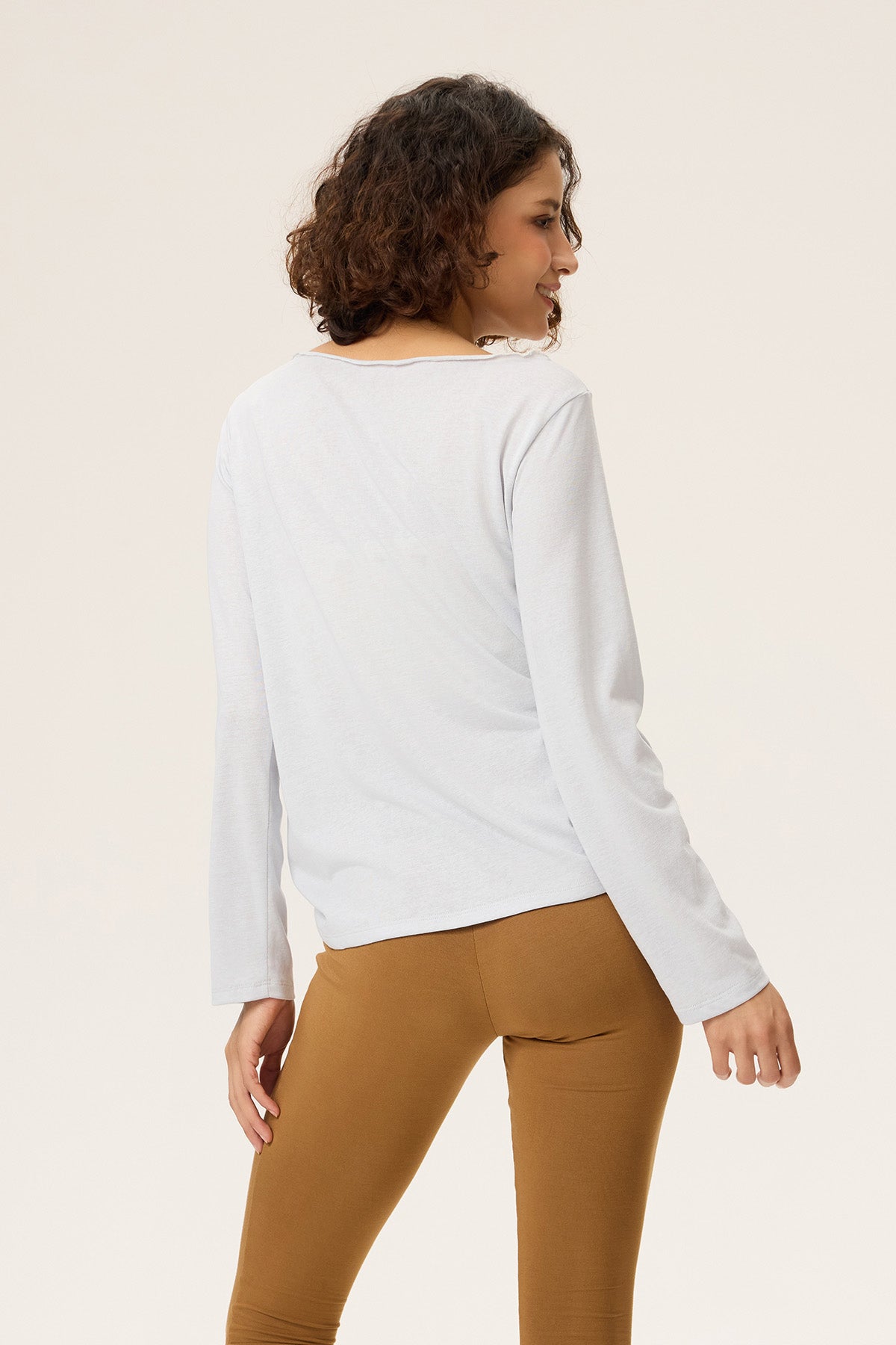 Chloe Workout Top Cover Up Long Sleeve Top