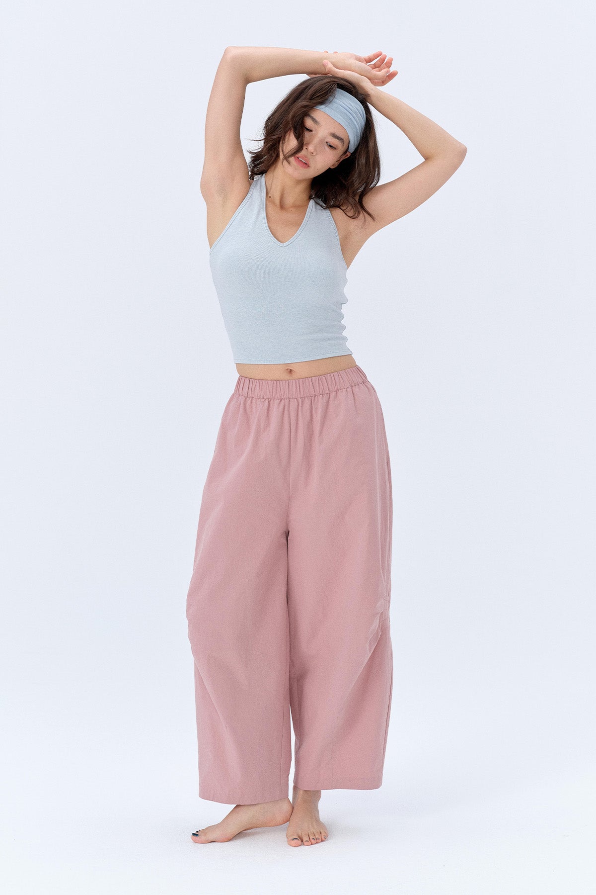 Ava Halter T-Back V-Neck Crop Tank Top
