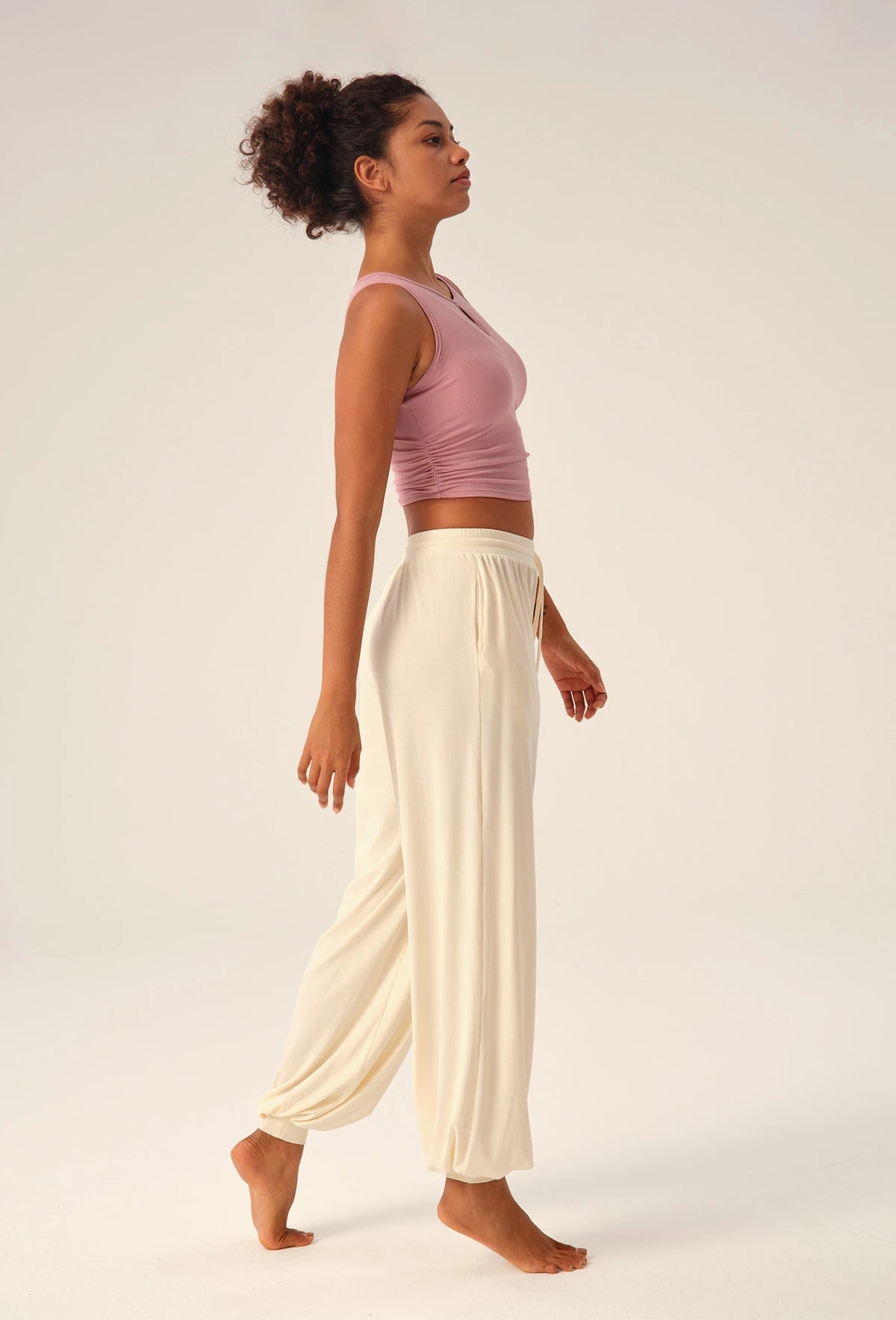 Sophia Pockets Tencel Jogger Yoga Pants