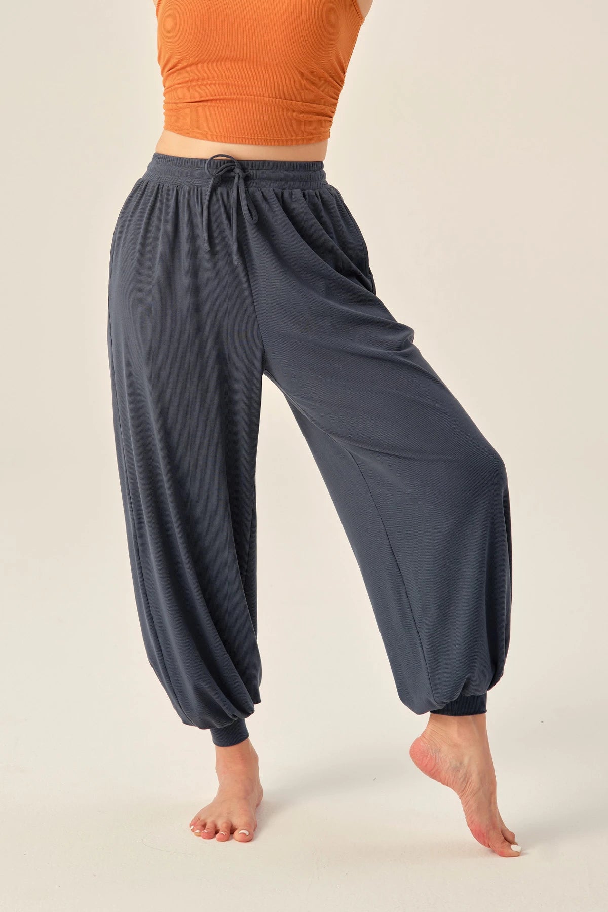 Sophia Pockets Tencel Jogger Yoga Pants