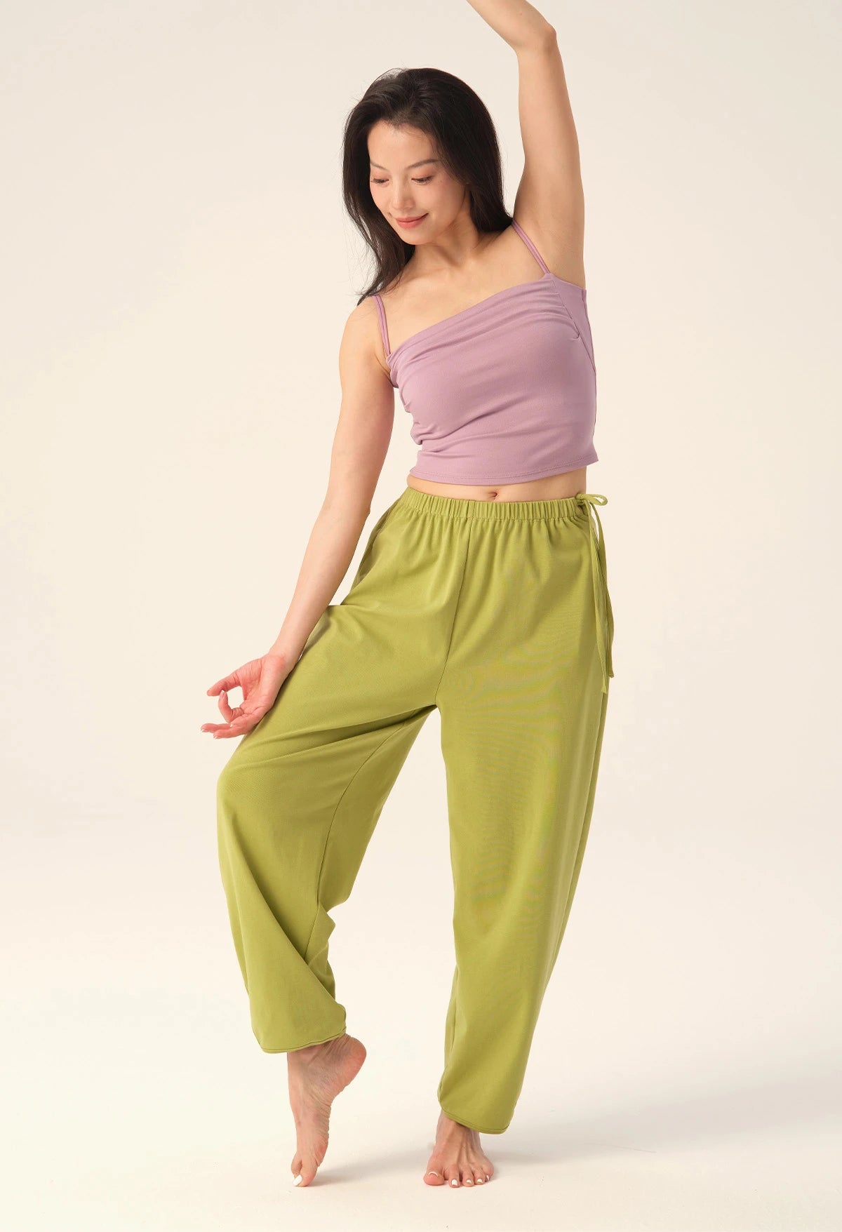 Hazel Tie-Side Pockets Yoga Pants