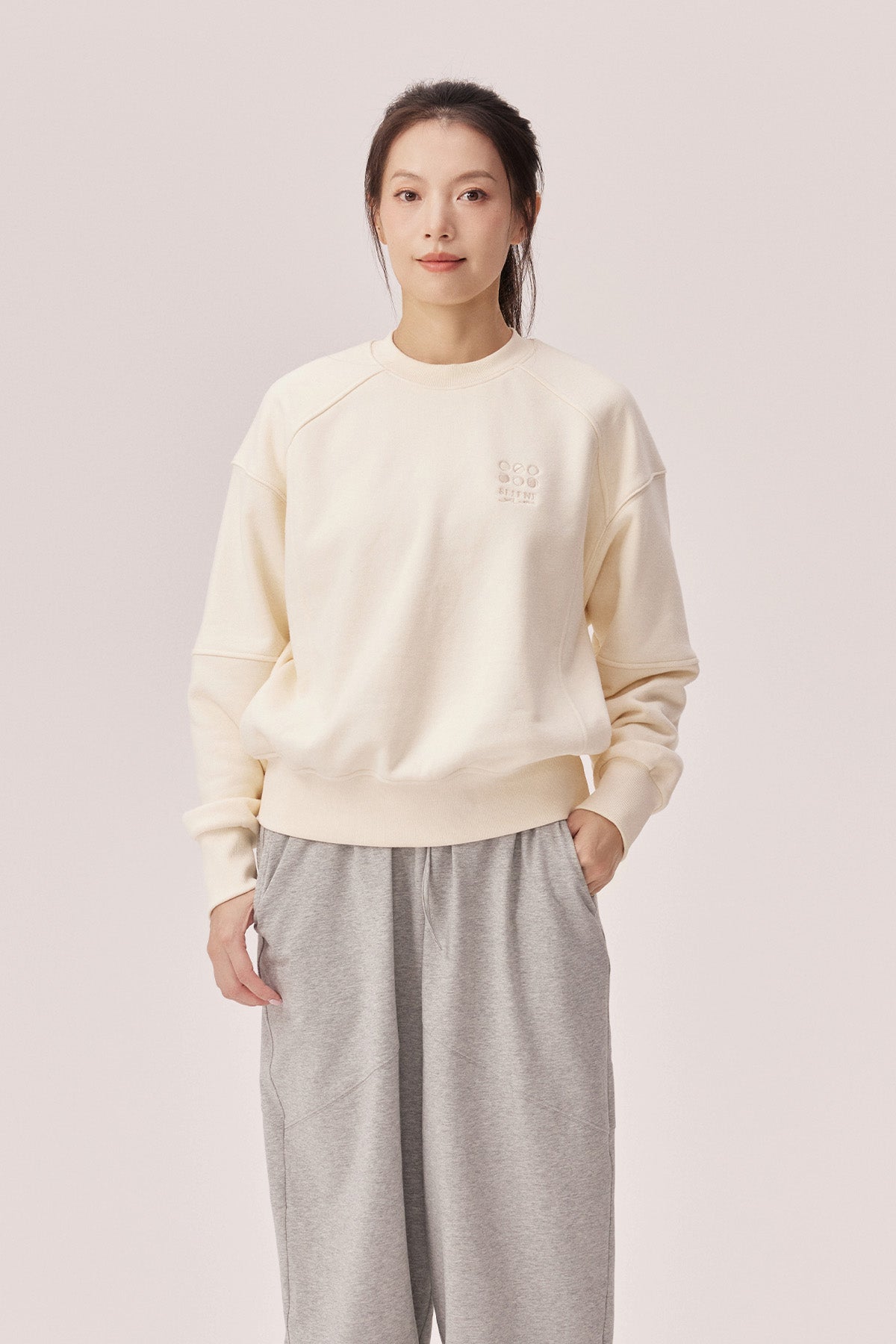 Journi Selene Logo Embroidered Sweatshirt