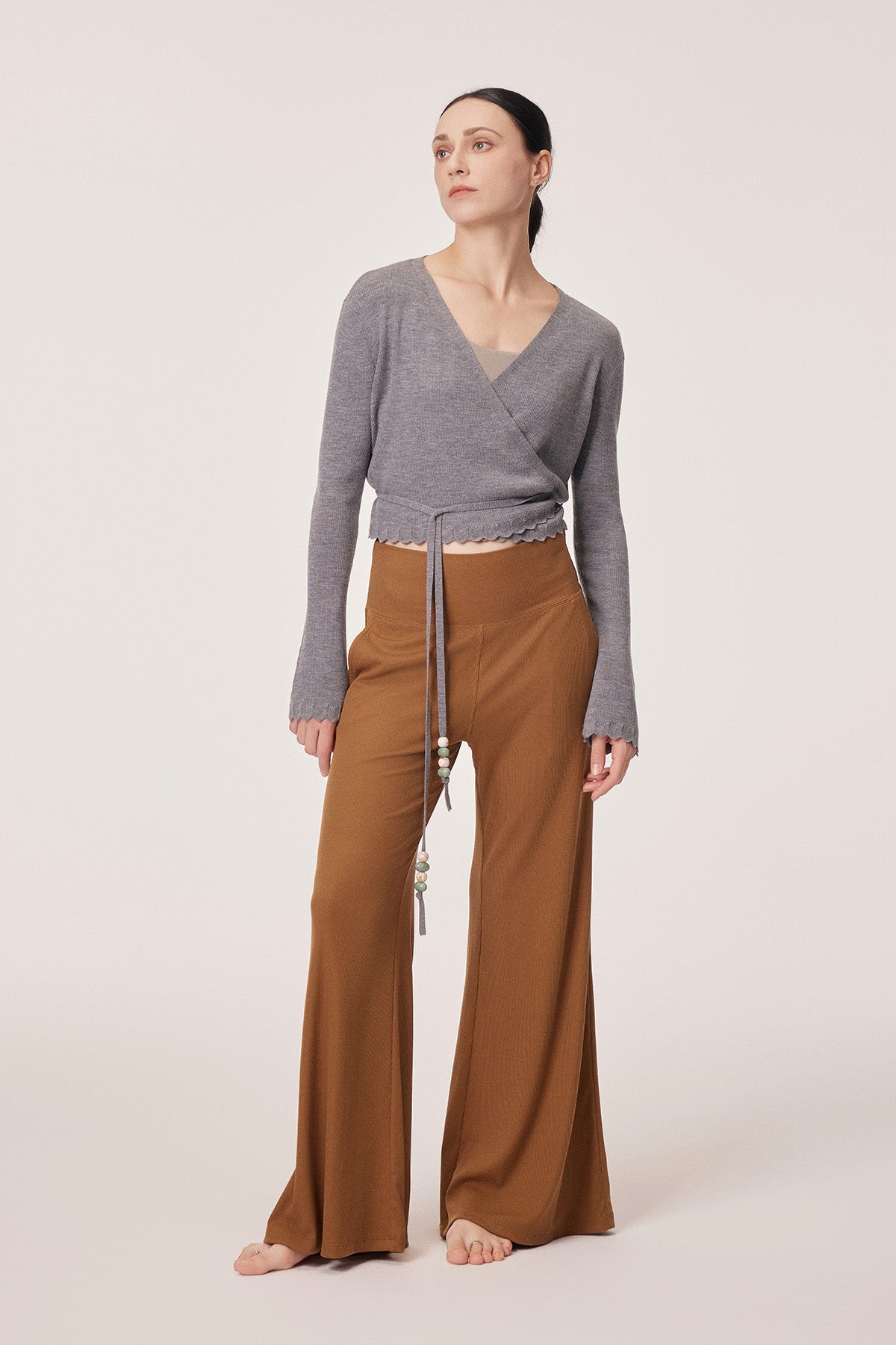 Everleigh 100% Merino Wool Pendant Cross-Tie Cardigan