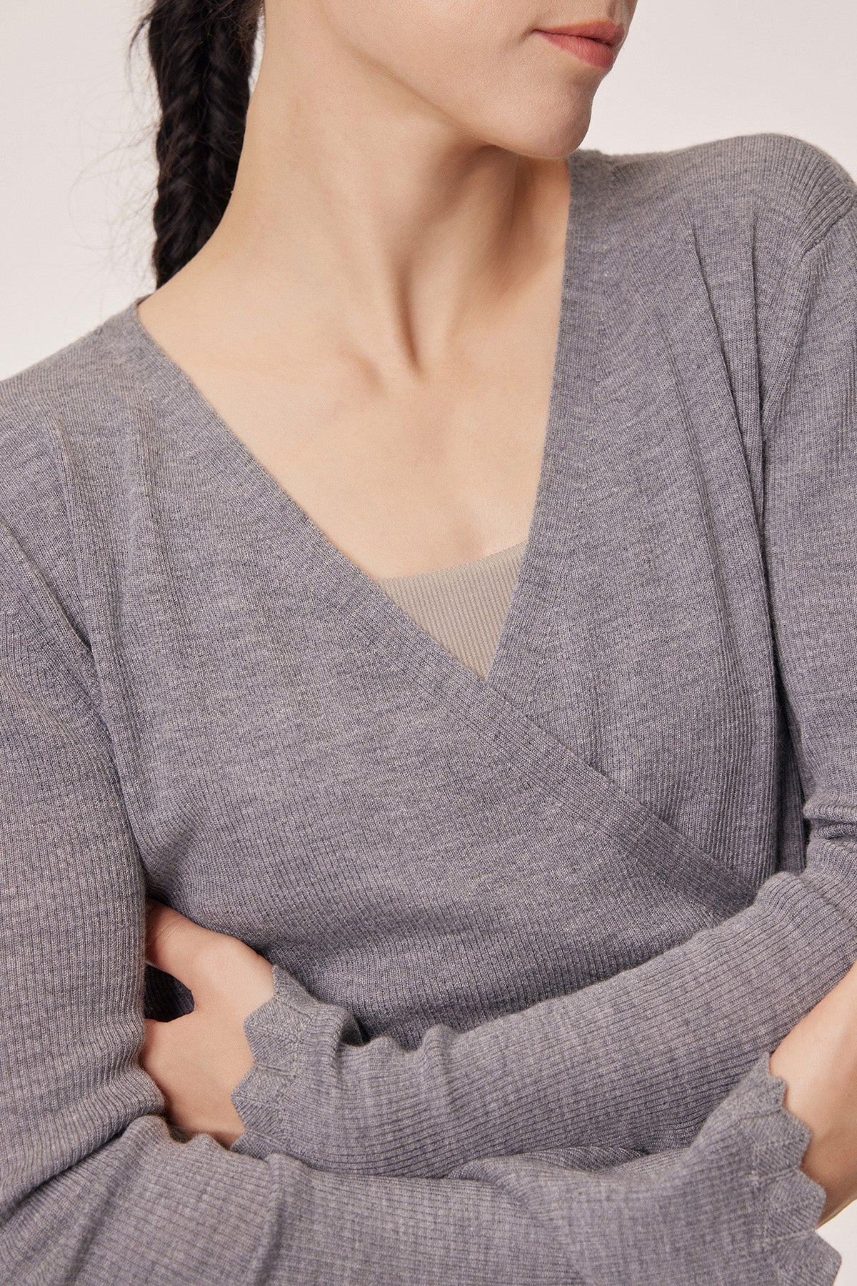 Everleigh 100% Merino Wool Pendant Cross-Tie Cardigan