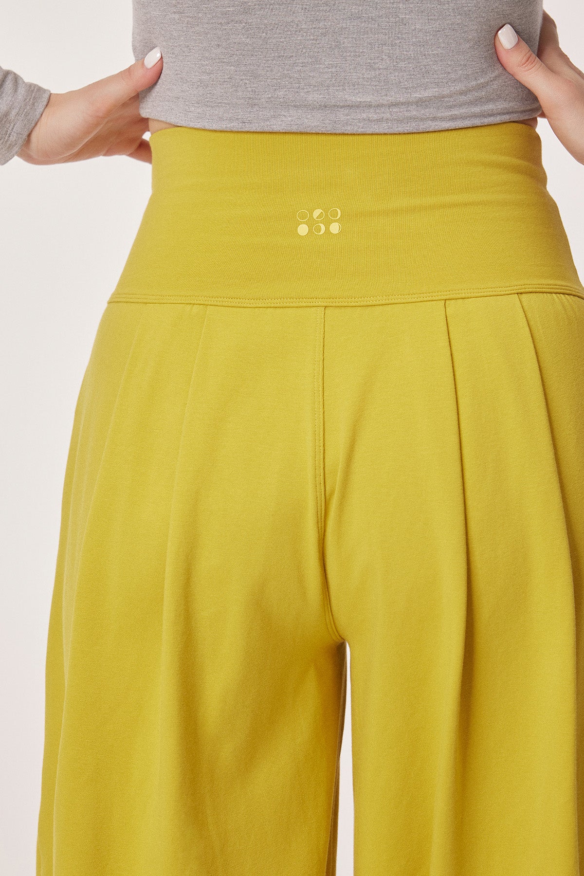 Amari Relaxed High-Rise Cotton Yoga Jogger Pants