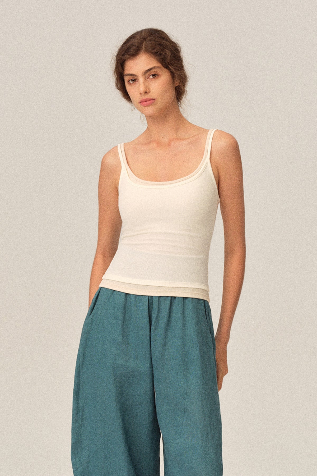 Elodie High-Stretch Ribbed Fake Two-Piece Slim Cami Basic Tank Top
