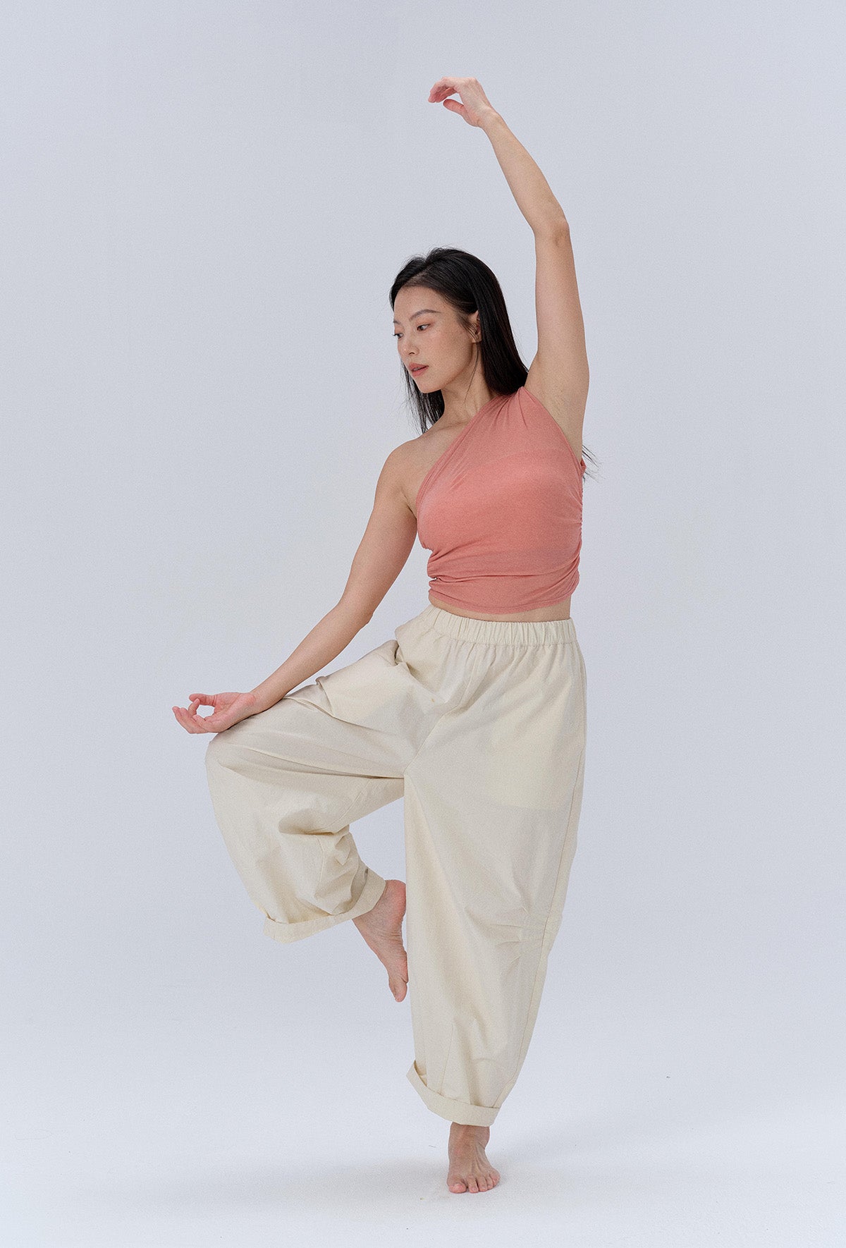 Ivy Asymmetric One-Shoulder Twist Tank Top