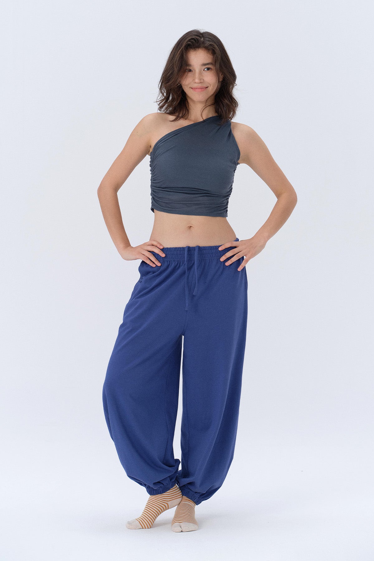 Hazel Lantern Drawstring Logo Trousers